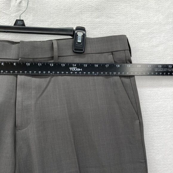 Haggar Dress Pants Women's 36x30 Gray Performance Stretch Straight Leg Waistband - Picture 6 of 12